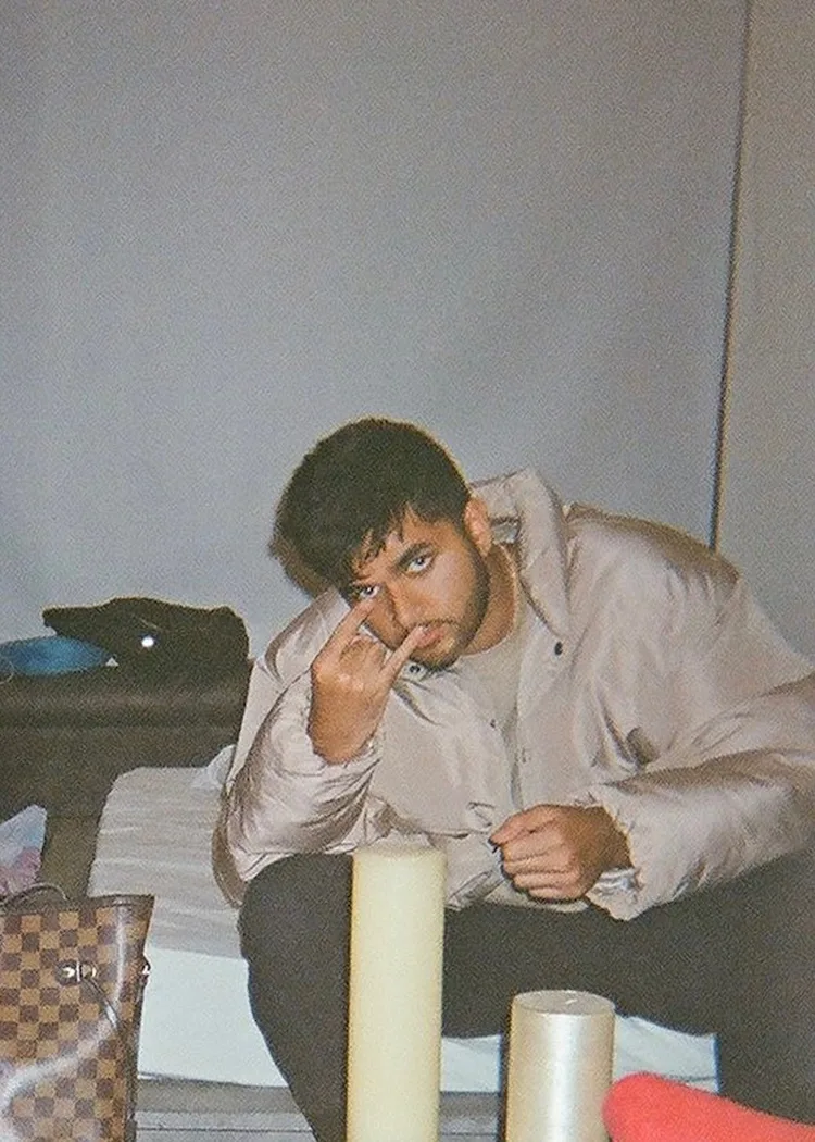 ZZ